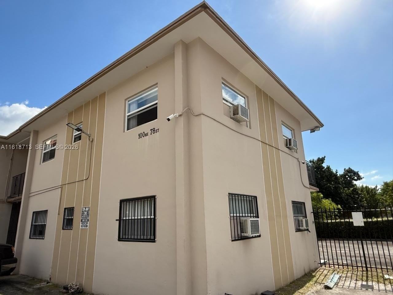 100 Ne 78th St #9 - Photo 2 of 15