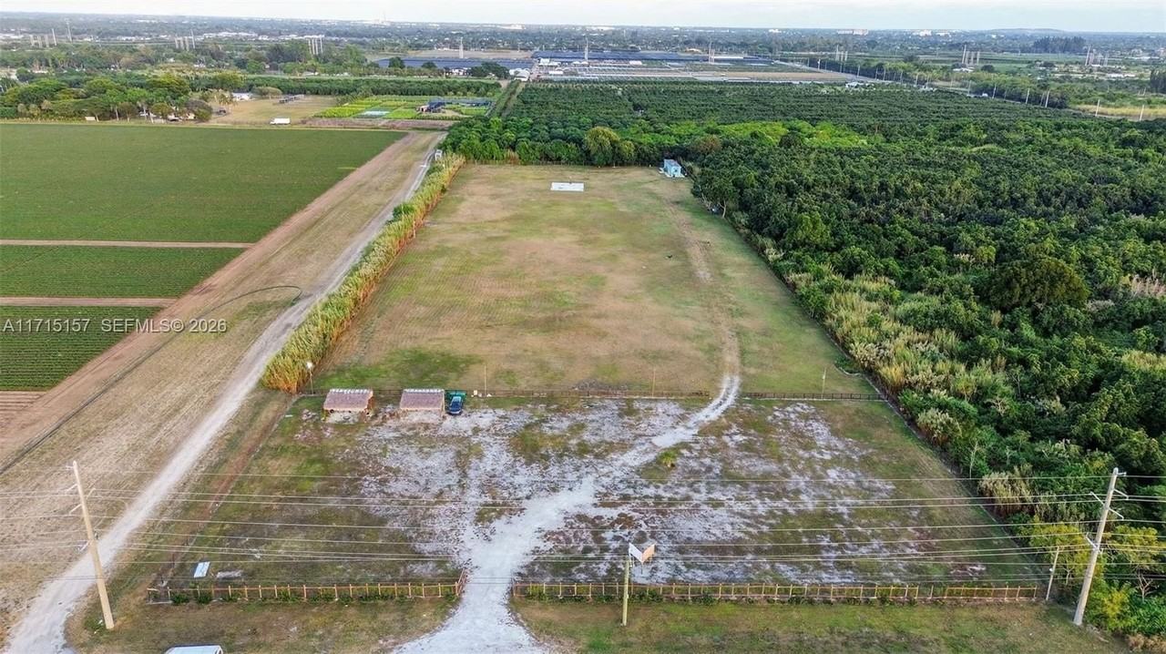 Farm Stay SW Extended Stay #1 - Photo 3 of 37