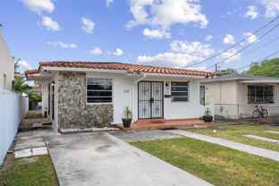 5726 Sw 20th St - Photo 1 of 1