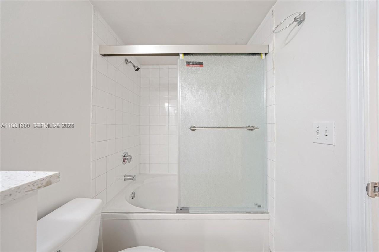 11643 W Atlantic Blvd #1101 - Photo 7 of 19