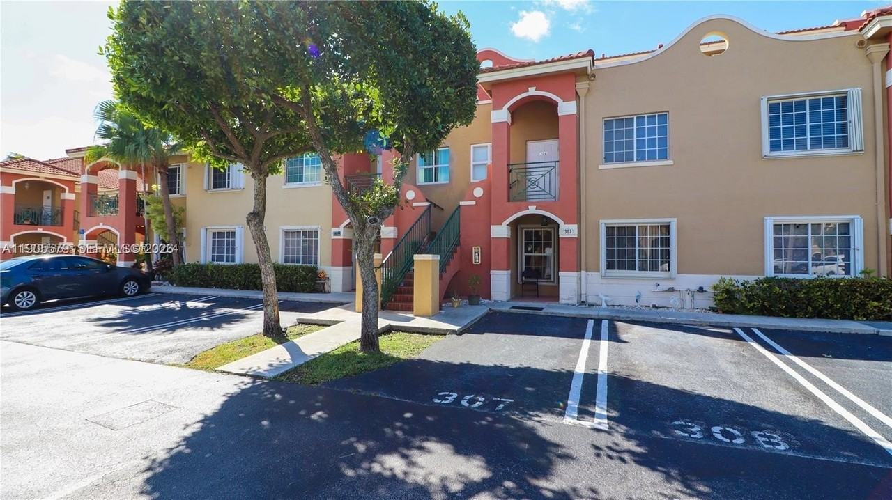 15330 Sw 134th Pl #308 - Photo 2 of 19