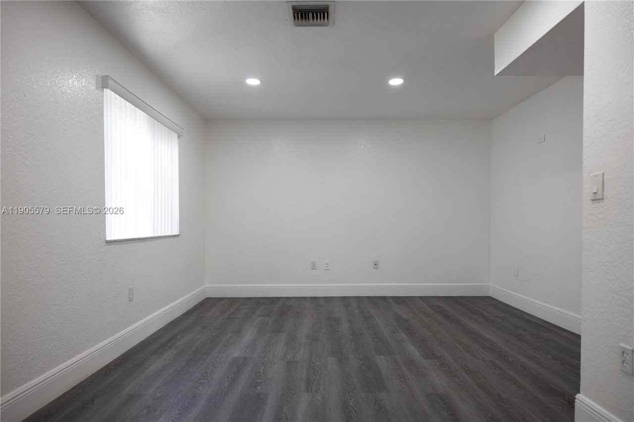 15330 Sw 134th Pl #308 - Photo 6 of 19