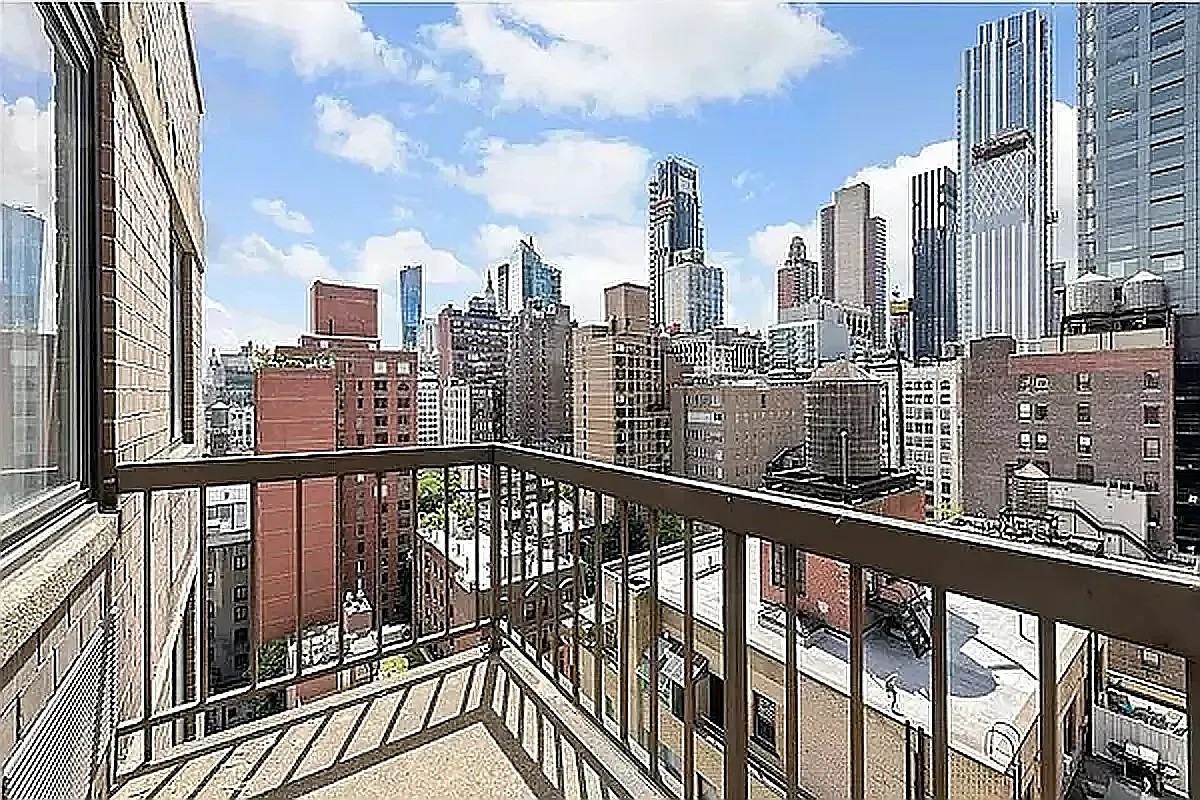 184 Lexington Ave #8C - Photo 6 of 8