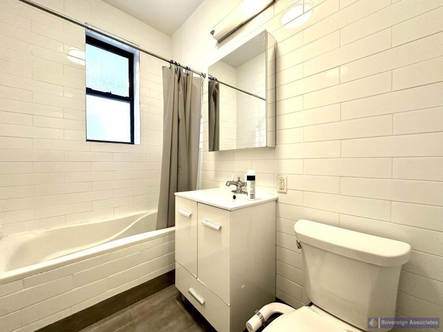 607 W 137th St - Photo 7 of 10