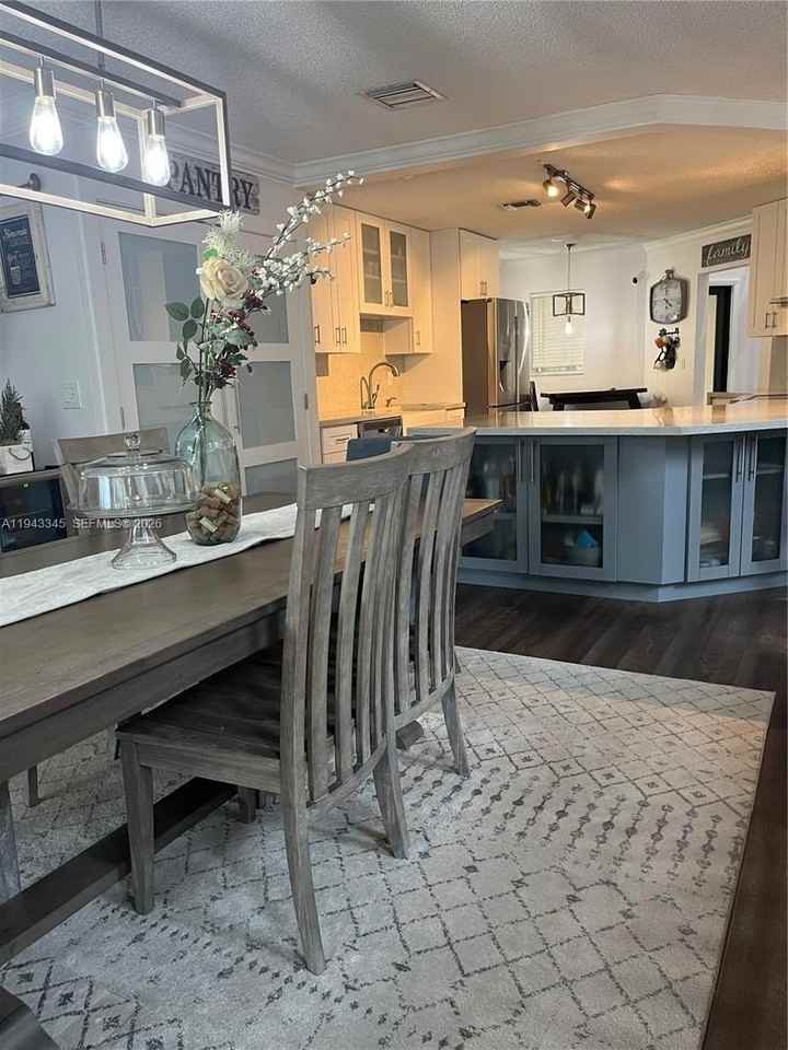 9875 Fairway Cove Ln #1 - Photo 2 of 13