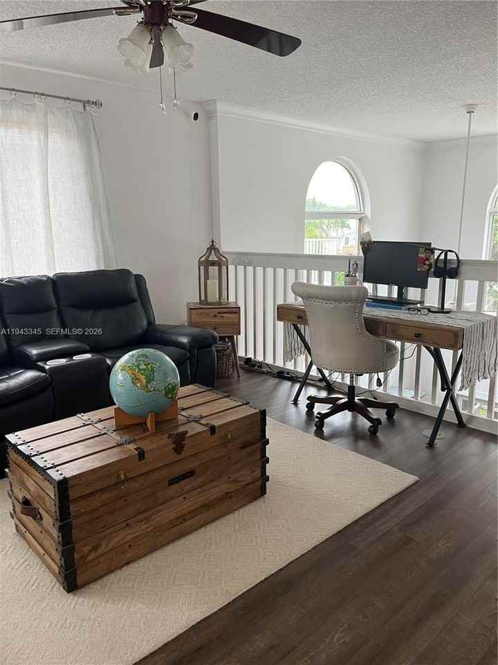 9875 Fairway Cove Ln #1 - Photo 5 of 13