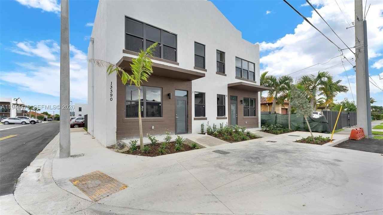 13390 Sw 251st Ter #1