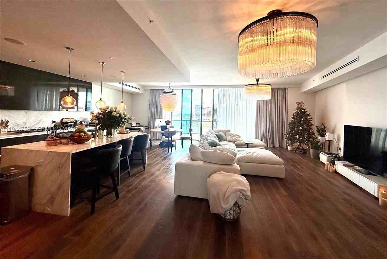 3300 Ne 188th St #917 - Photo 2 of 39