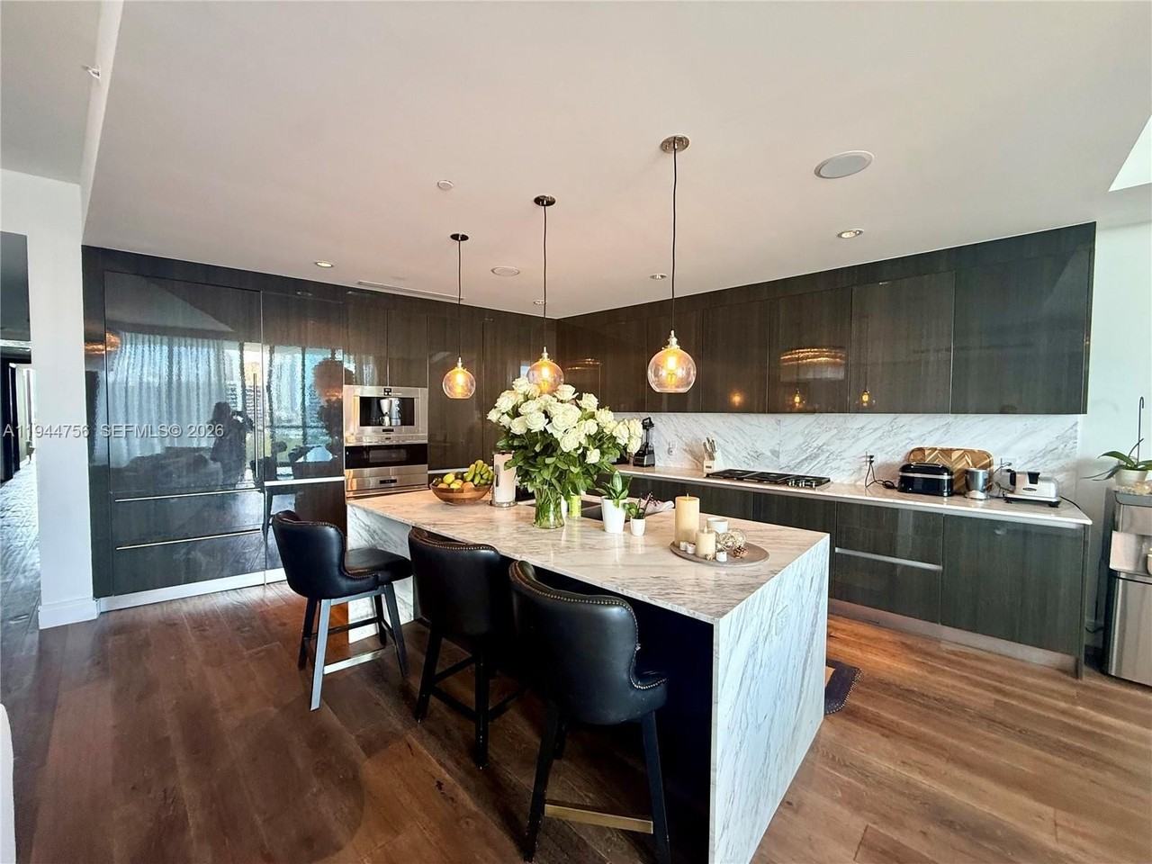 3300 Ne 188th St #917 - Photo 3 of 39