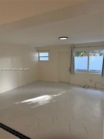 11601 Nw 58th Pl #11601 - Photo 6 of 8