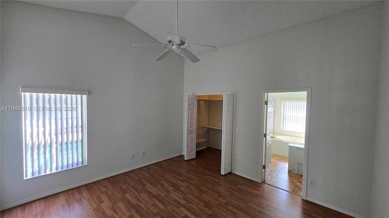 180 Laurel Ridge Pass - Photo 5 of 20