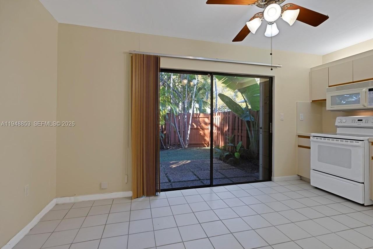 7867 Sw 102nd Ln - Photo 7 of 16