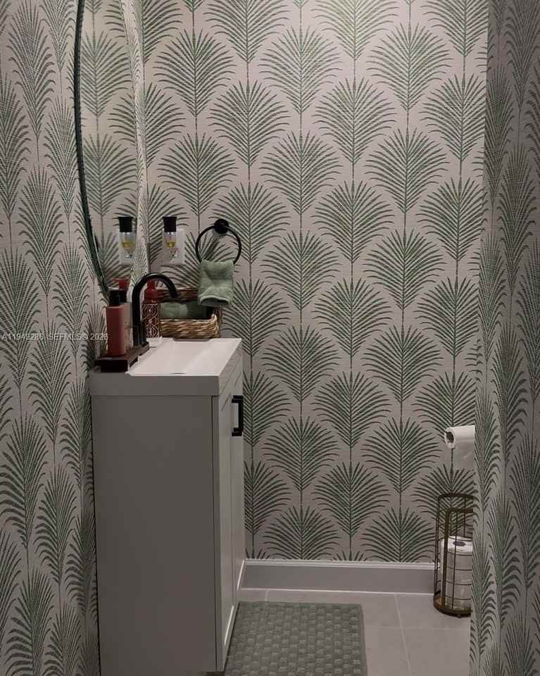 2415 Se 23rd Rd - Photo 5 of 15