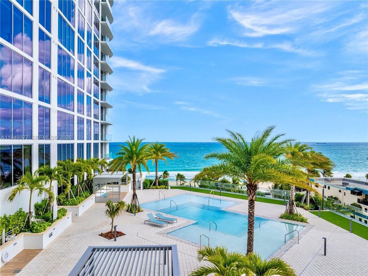 151 N Seabreeze Blvd #1003E