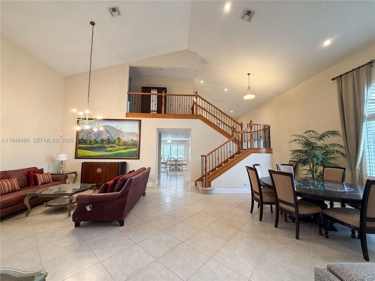 3279 Huntington - Photo 7 of 40