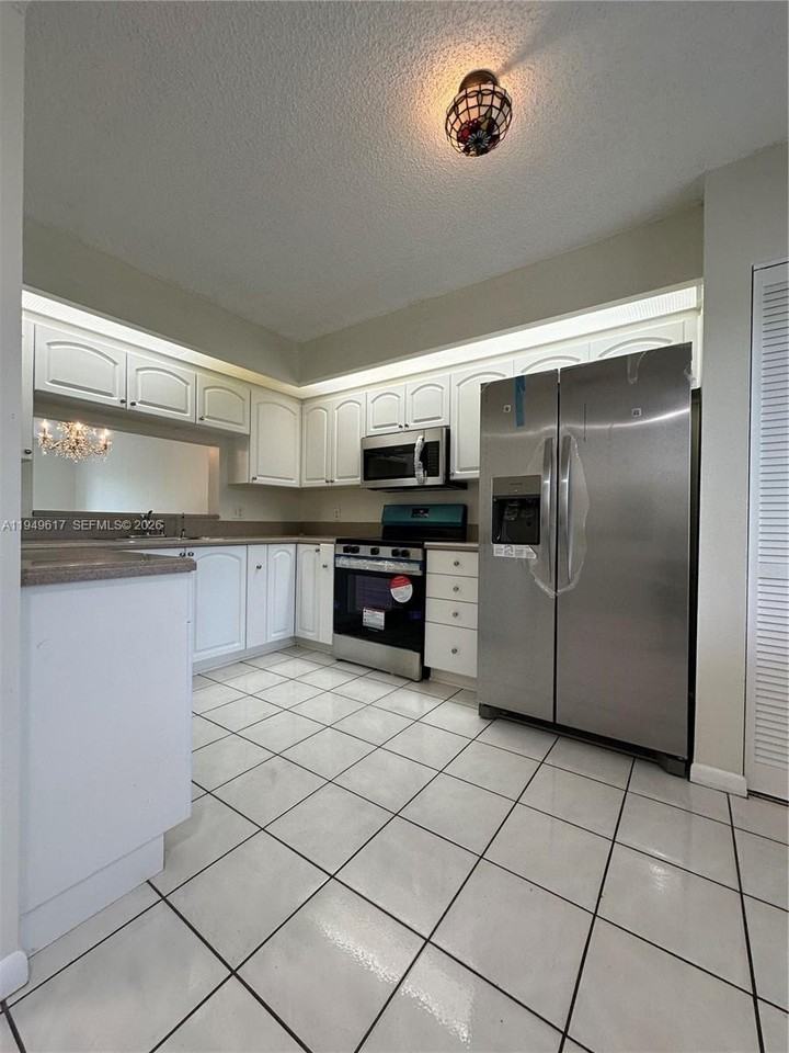 12755 Sw 16th Ct #206B - Photo 5 of 29