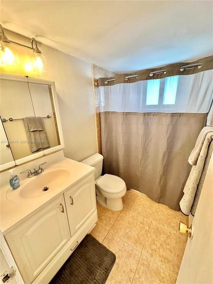 7561 Nw 16th St #2208 - Photo 7 of 20