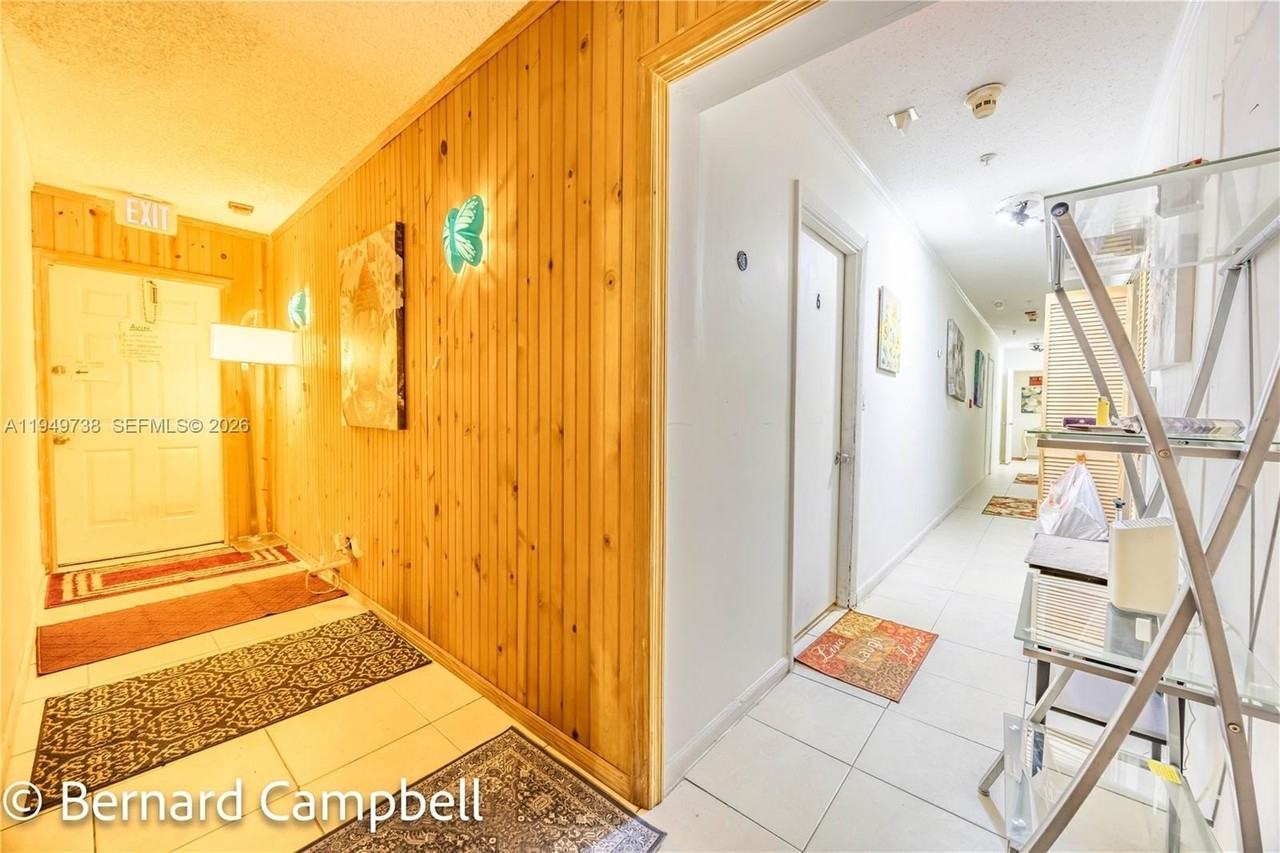 129 Se 5th St #1-4 - Photo 7 of 32