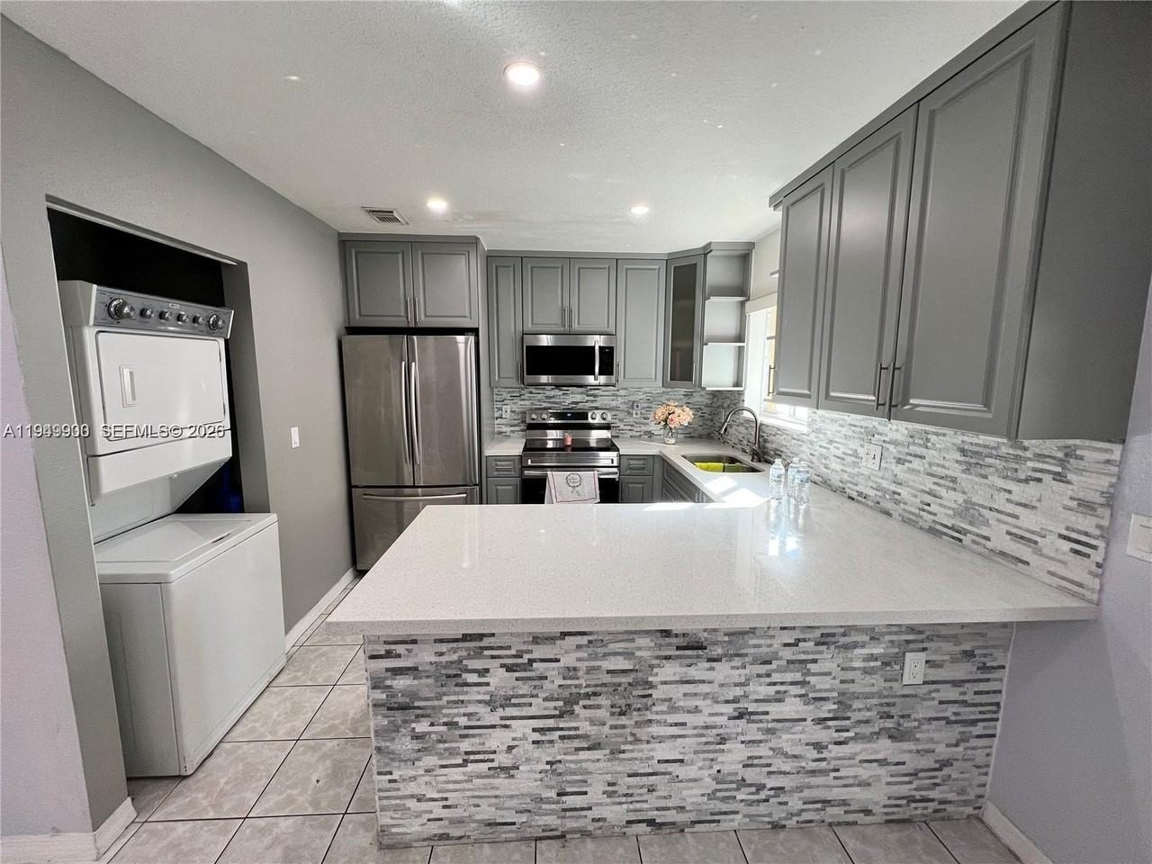 10644 Nw 87th Ct #10644 - Photo 2 of 17