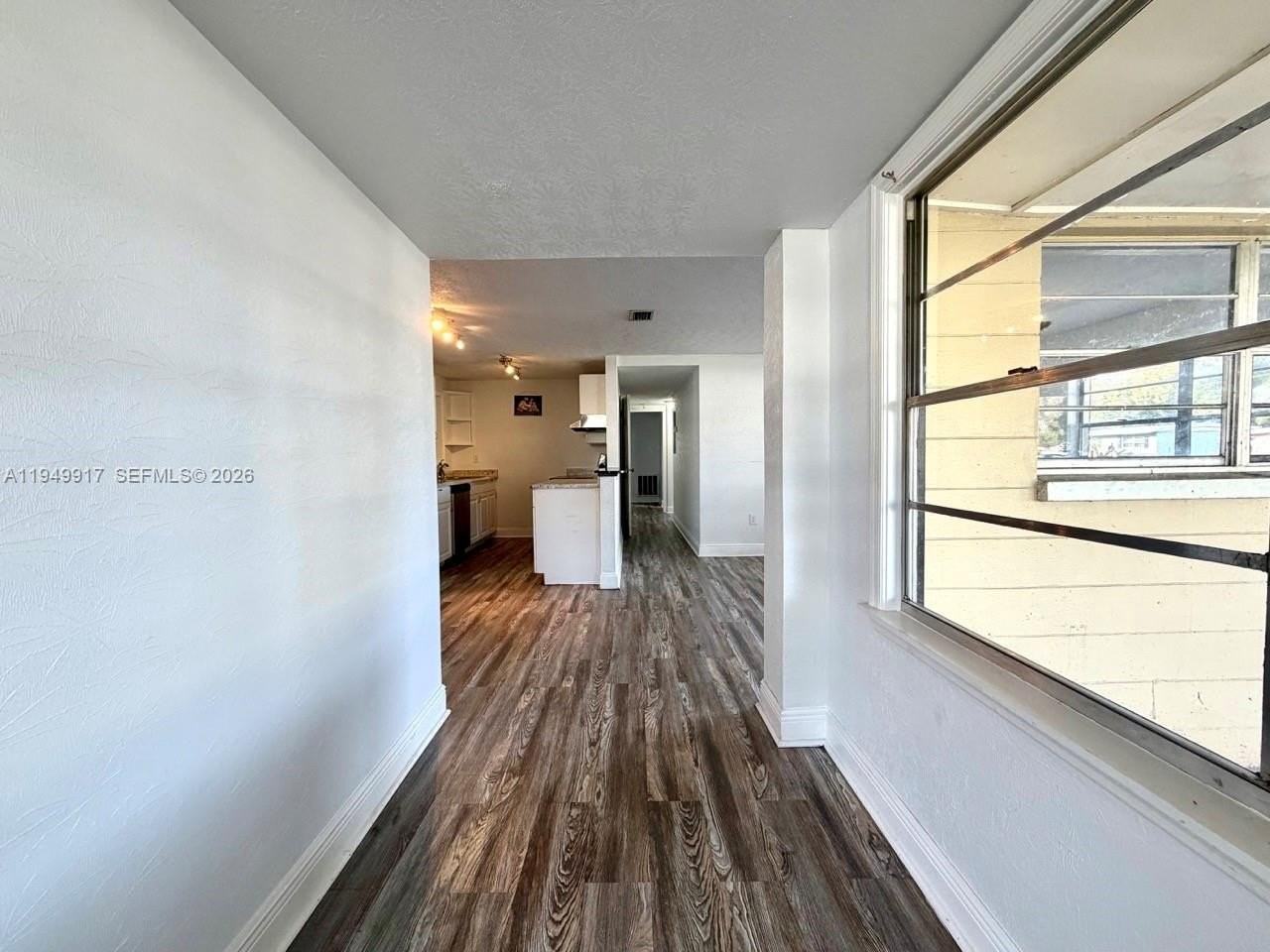 565 Forrest Dr #NA - Photo 3 of 45