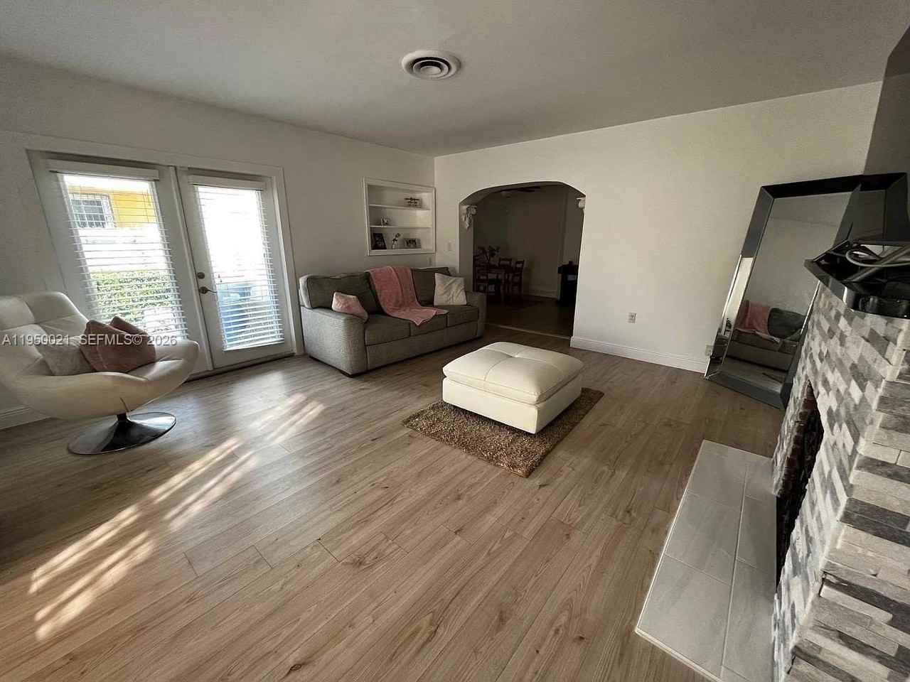 2049 Sw 60th Ct #1 - Photo 3 of 19