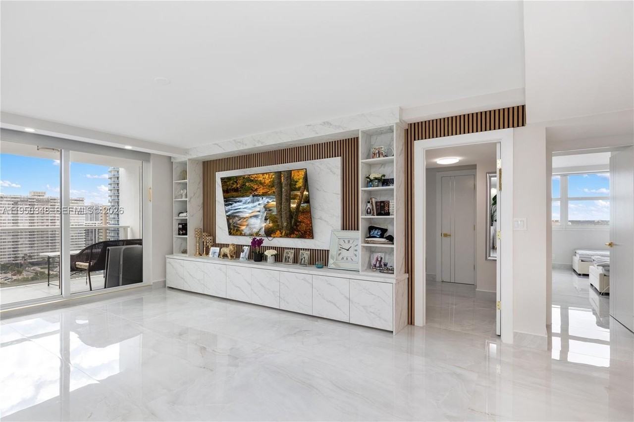 1880 S Ocean Dr #PH1 - Photo 2 of 41