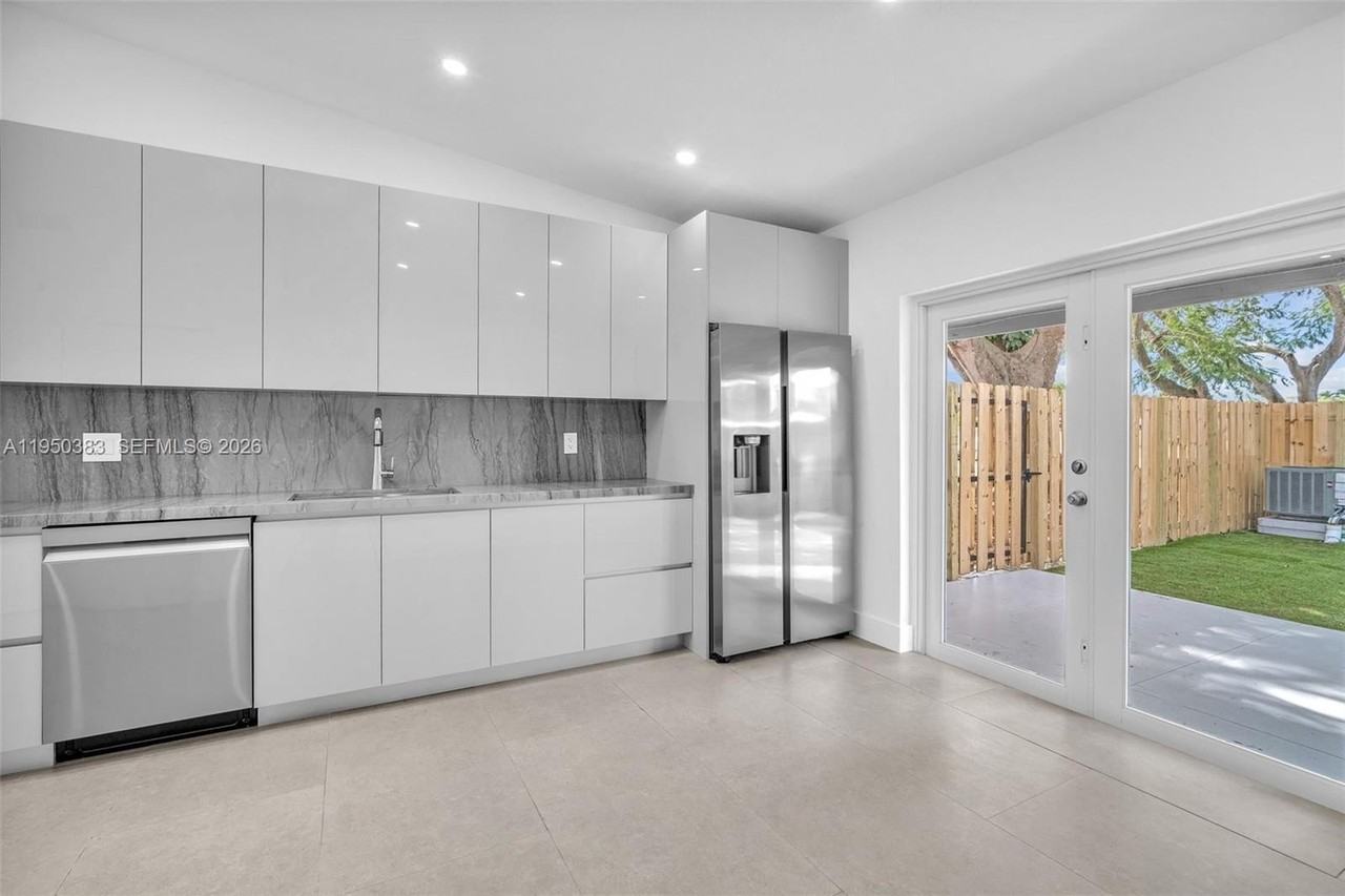 8394 Sw 148th Ave #8394 - Photo 5 of 16