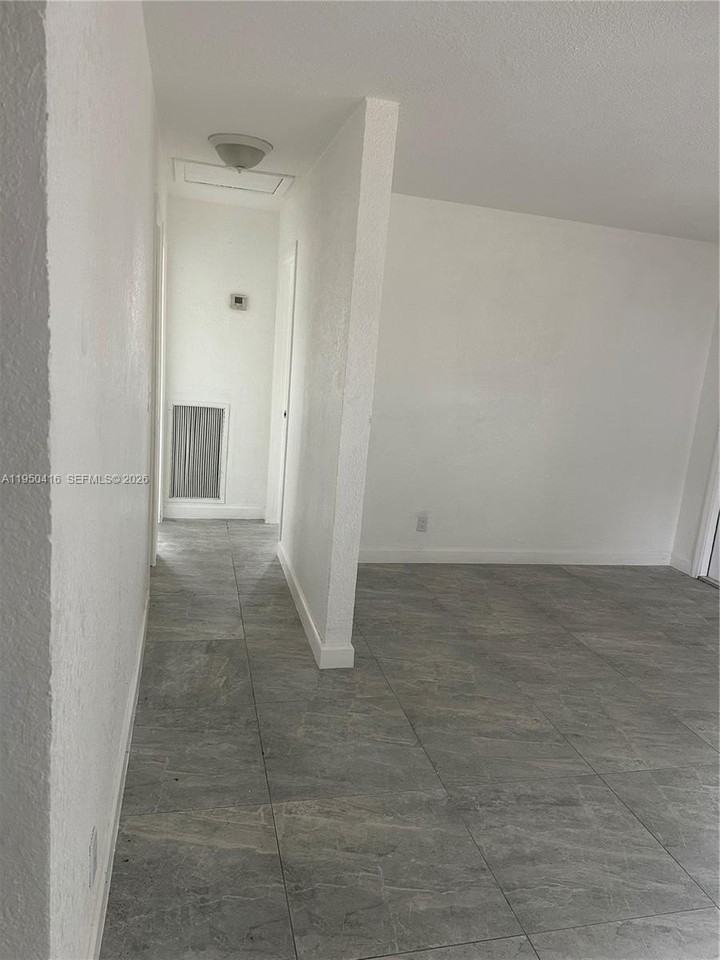 151 W 11th St #1 - Photo 5 of 7