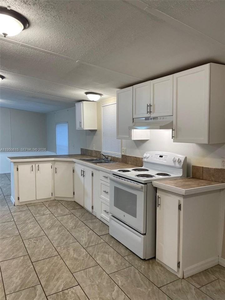 8638 Gibson Oaks Dr #0 - Photo 6 of 20