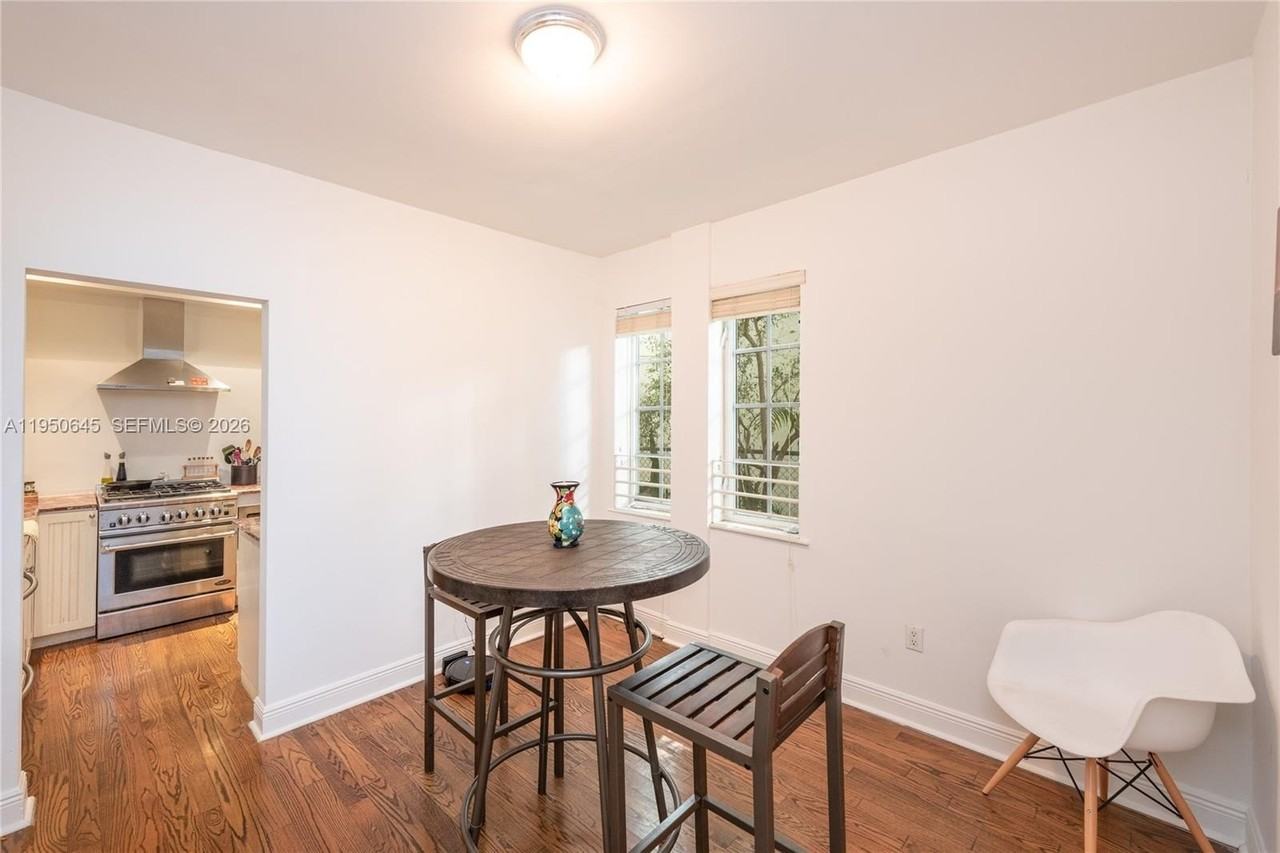 1616 Drexel Ave #1 - Photo 3 of 14