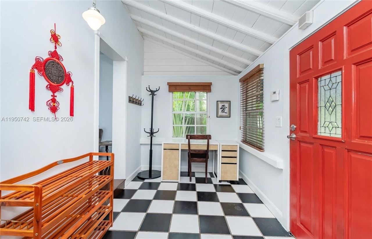 2920 Sw 30th Ct - Photo 5 of 31