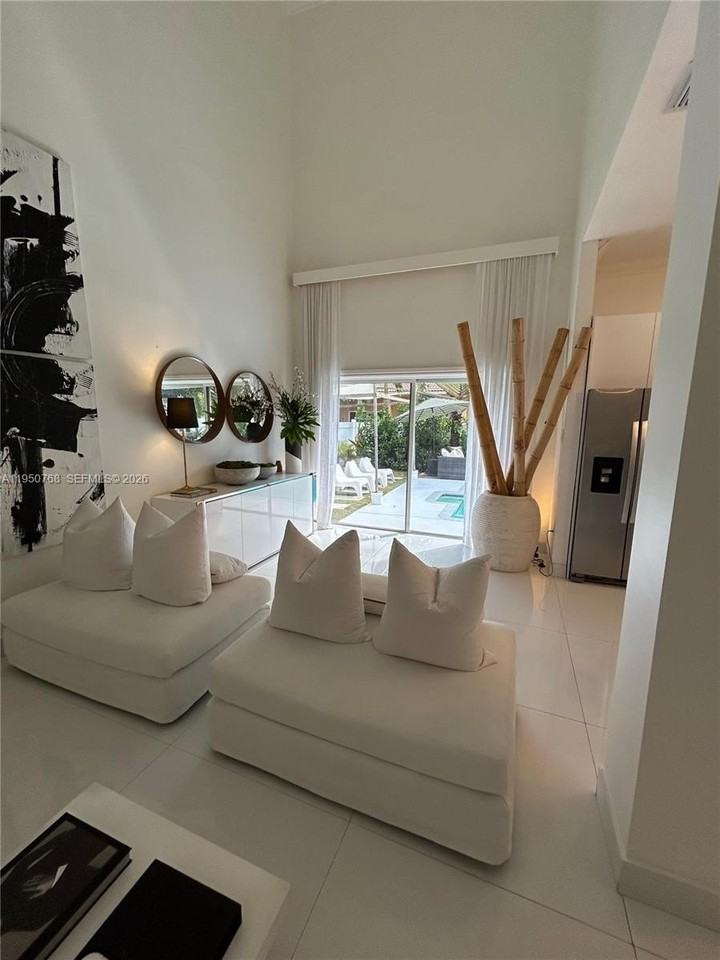 14146 Sw 31st St #14146 - Photo 4 of 24