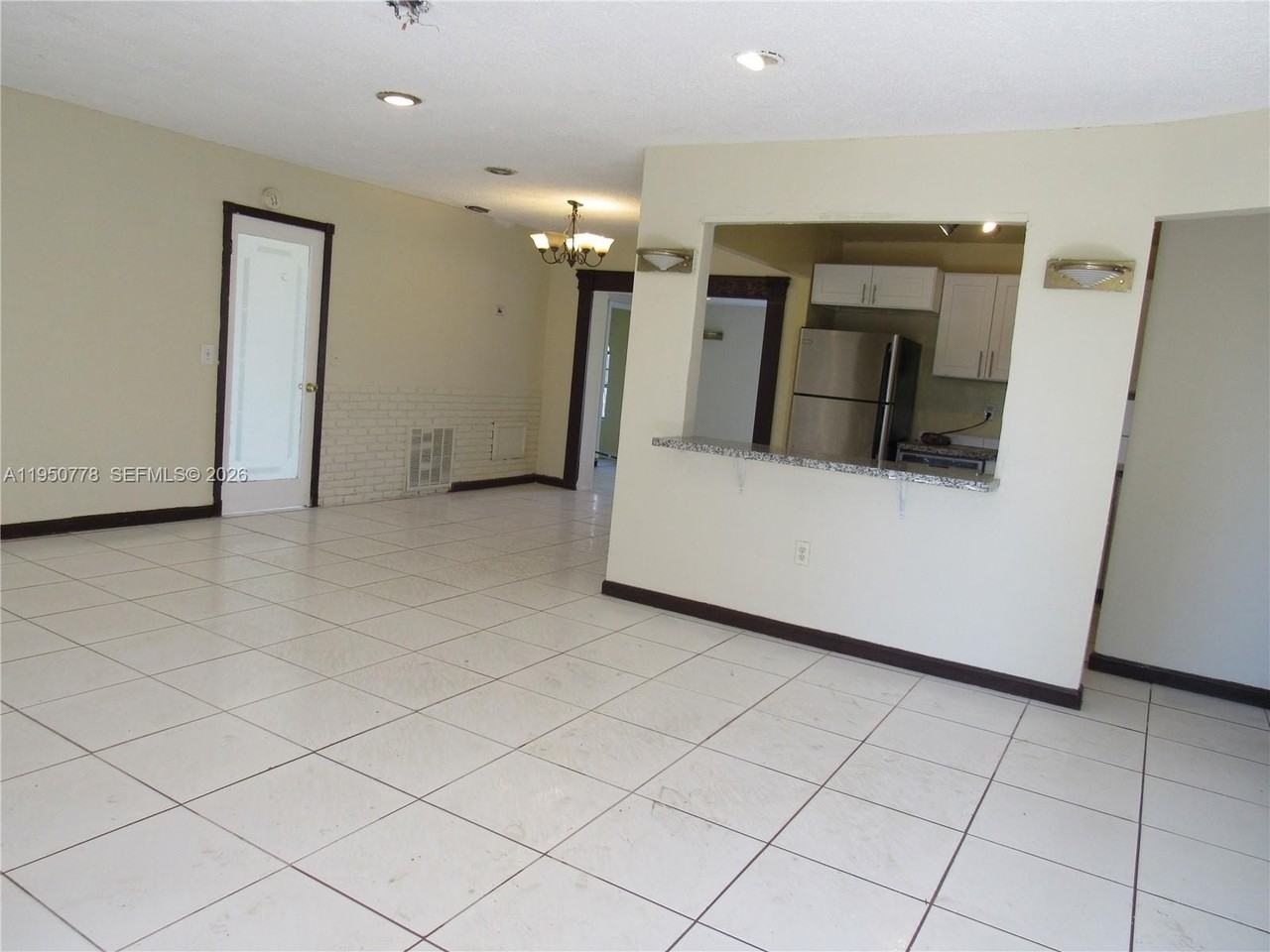 7913 Ramona St #0 - Photo 4 of 16