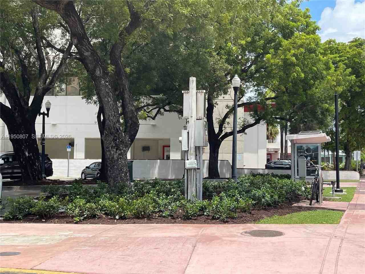 901 Pennsylvania Ave #6 - Photo 4 of 15