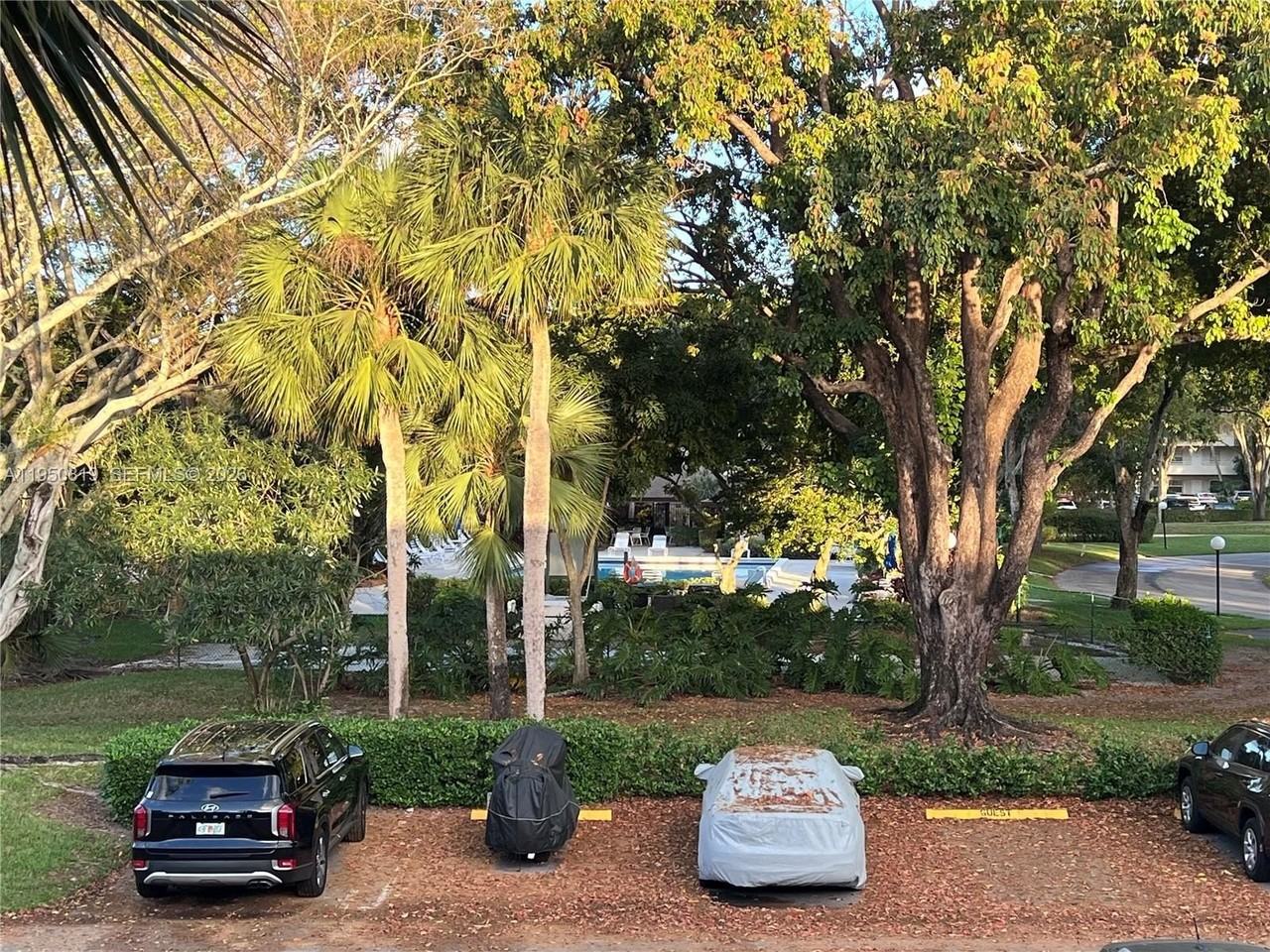 907 Cypress Ter #203 - Photo 2 of 24