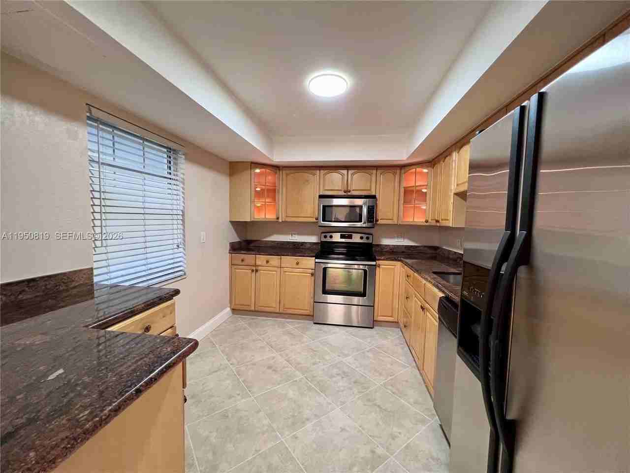 907 Cypress Ter #203 - Photo 6 of 24