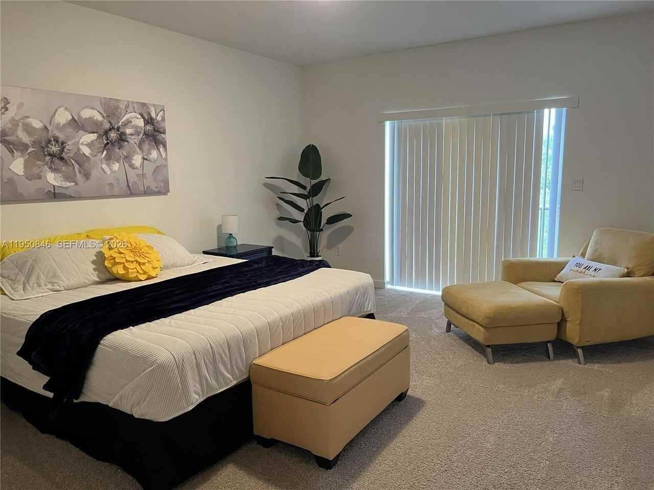 784 Se 19th St #784 - Photo 2 of 22