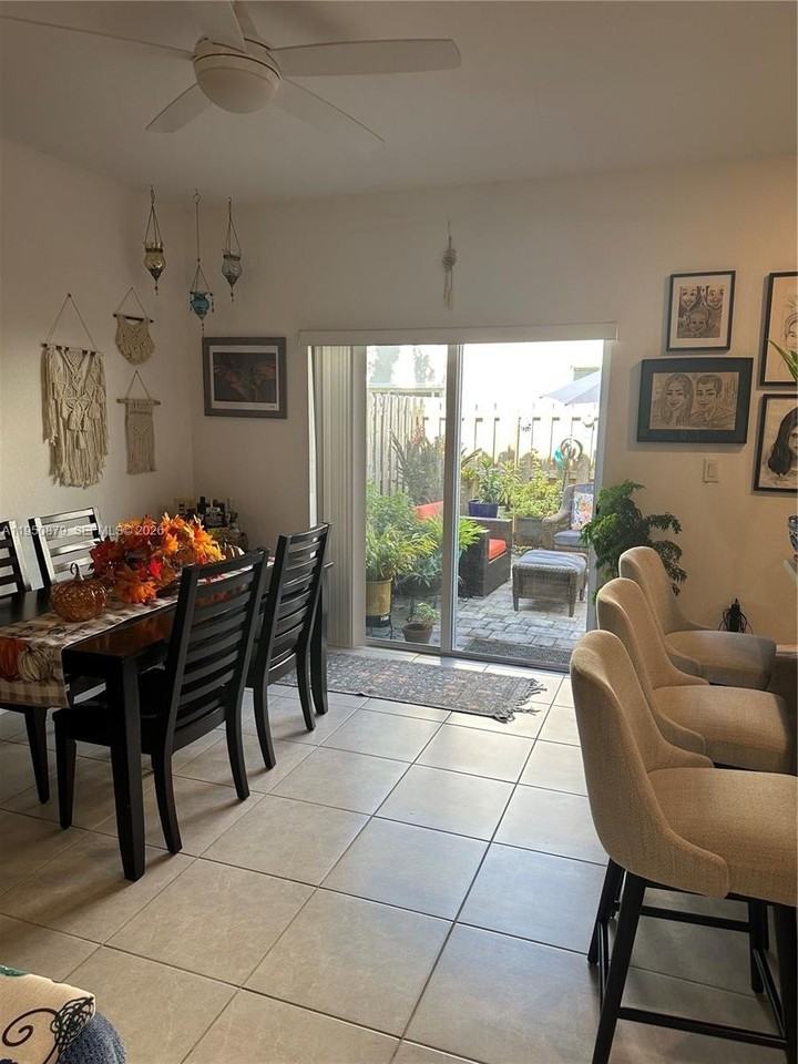 2615 Se 12th St #000 - Photo 7 of 23