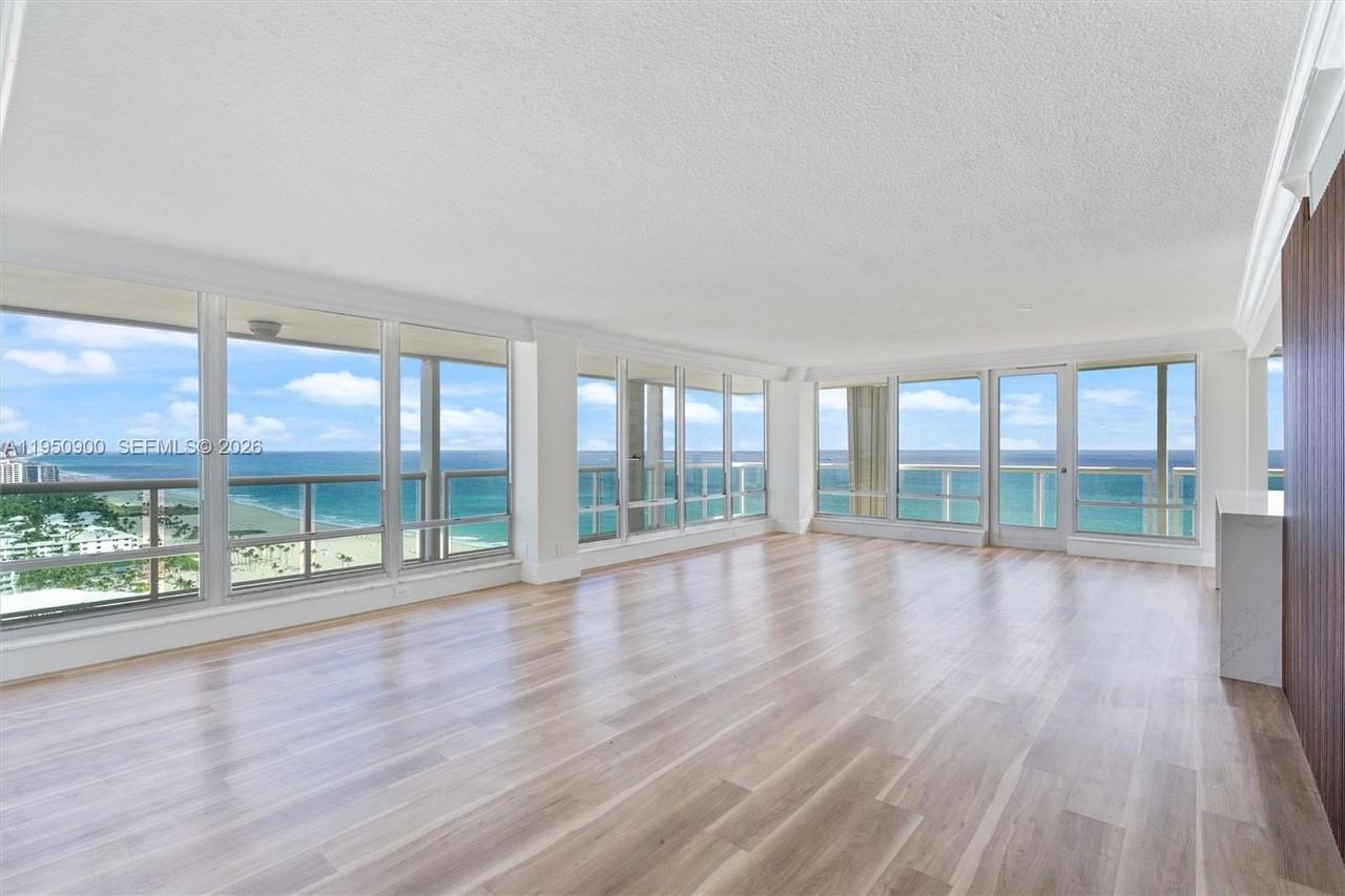 2100 S Ocean Ln #2412 - Photo 3 of 39