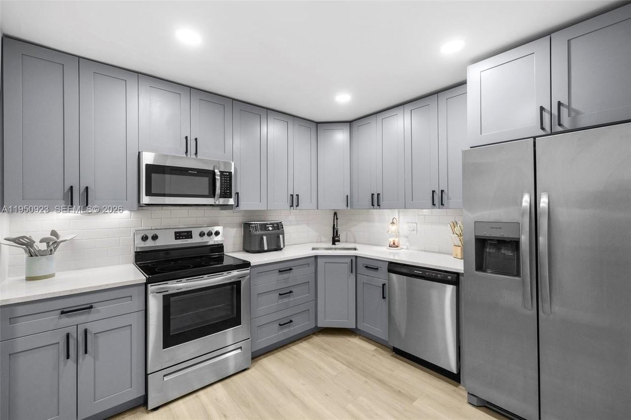 6100 S Falls Circle Dr #101 - Photo 5 of 40