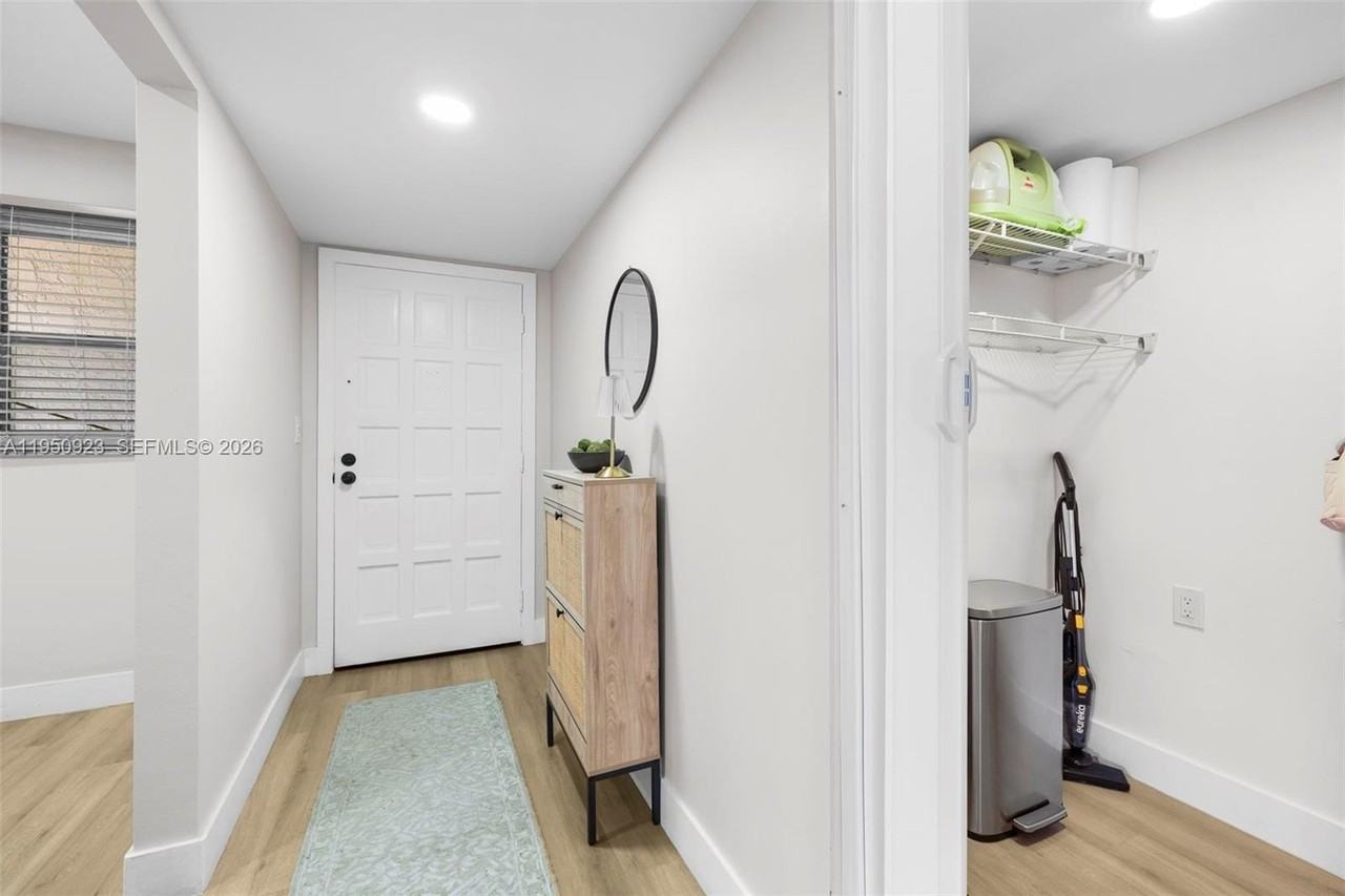 6100 S Falls Circle Dr #101 - Photo 6 of 40