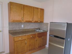 734 Sw 5th Ct - Photo 1 of 1