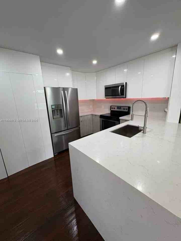 5305 Sw 126th Terrace 5305 sw 126 th terrace #5305 - Photo 5 of 41