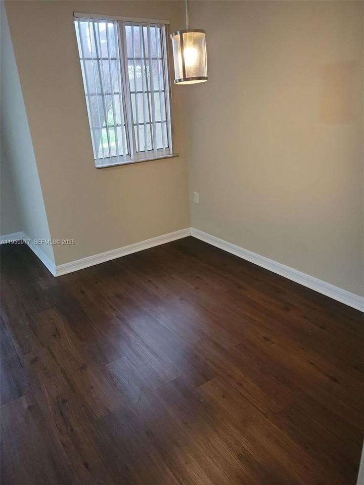 4151 N Haverhill Rd #1502 - Photo 3 of 15