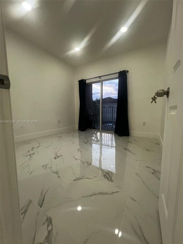 355 E 4th St #203 - Photo 3 of 10