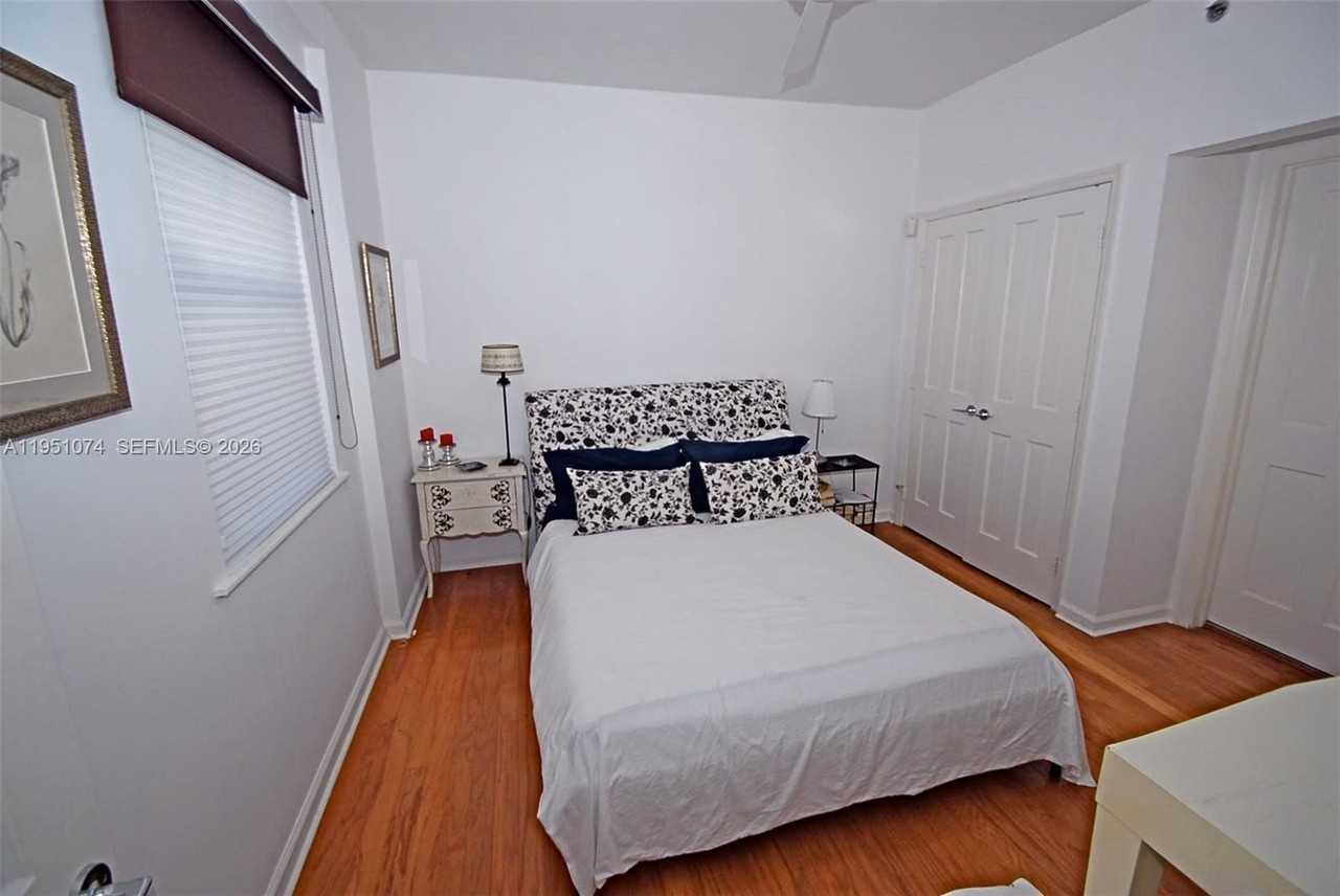 1614 Pennsylvania Ave #1G - Photo 5 of 11