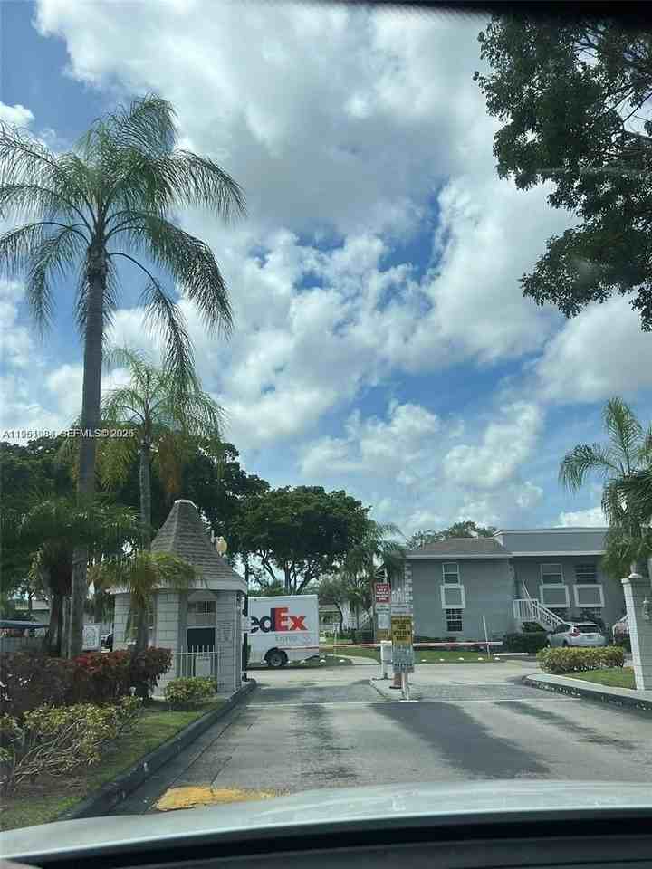 442 Ne 210th Circle Ter #201-5 - Photo 2 of 22