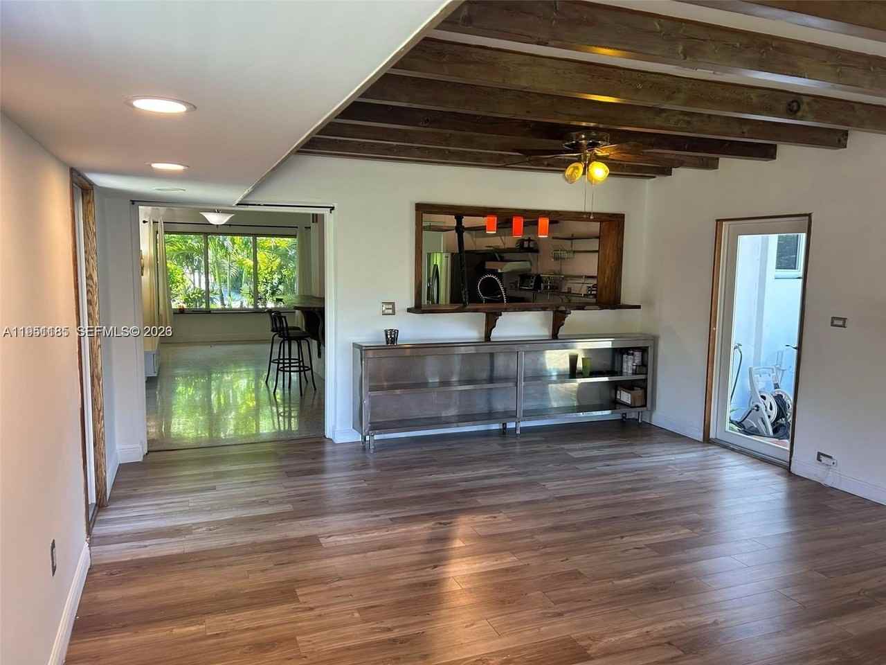 9530 Nw 1st Ave - Photo 2 of 25