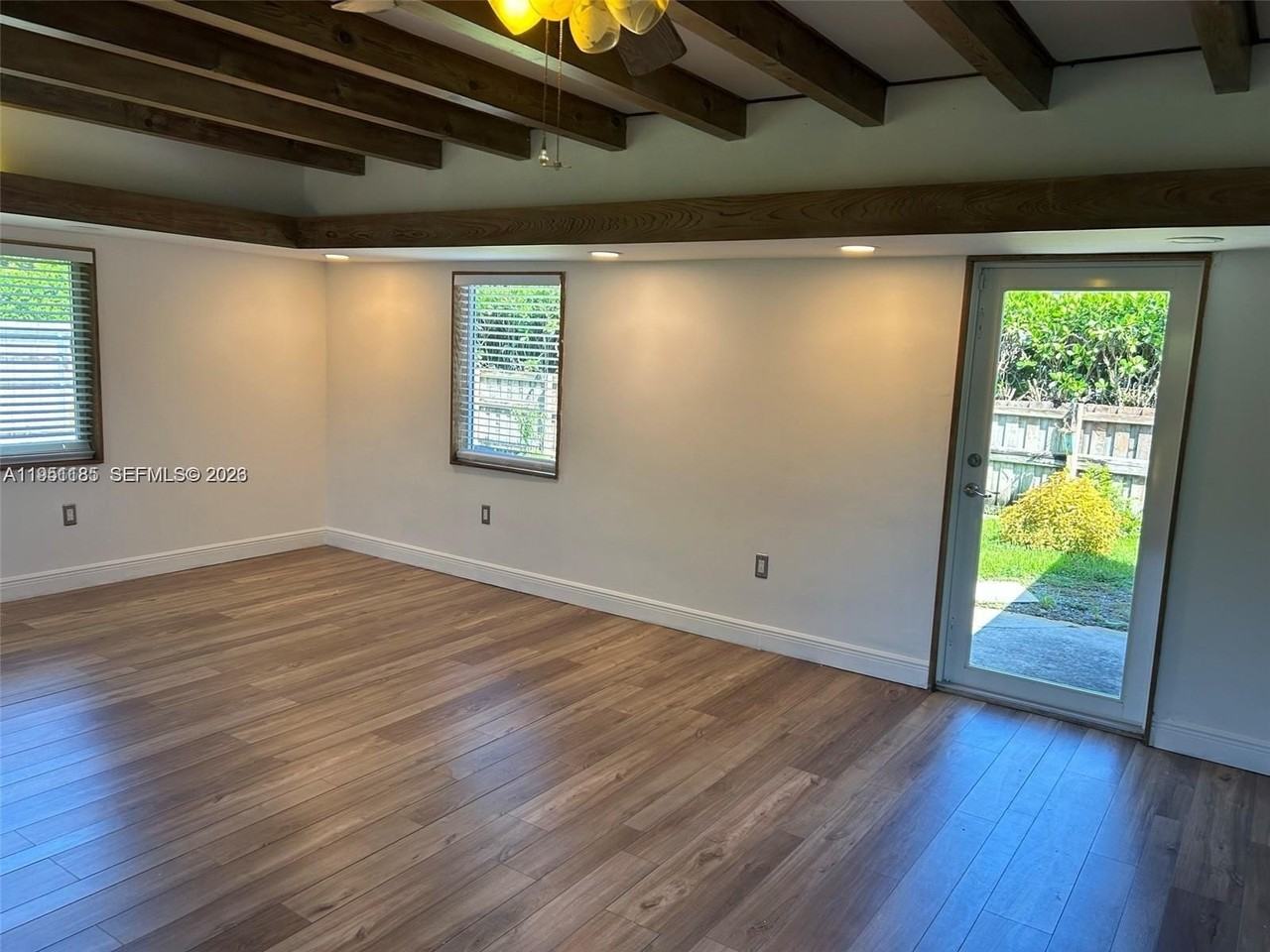 9530 Nw 1st Ave - Photo 4 of 25