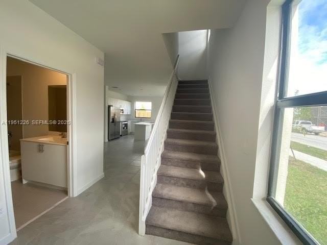 11803 Sw 247th Ter - Photo 2 of 16